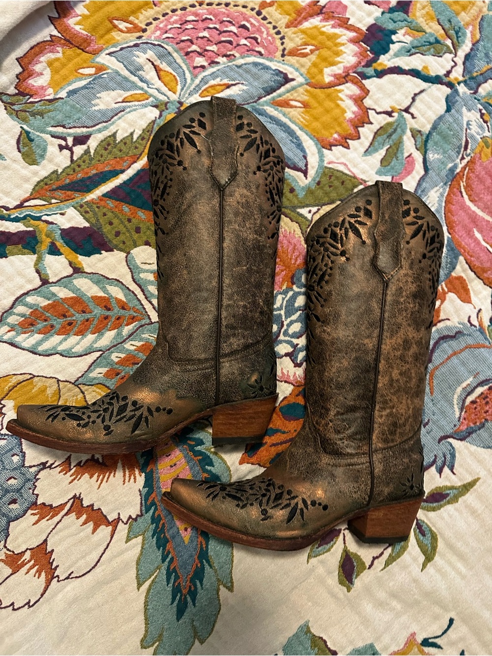 Circle G by CORRAL Women’s “Shedron Snip Toe” Copper/ black embroidered boots 7M - Picture 2 of 14